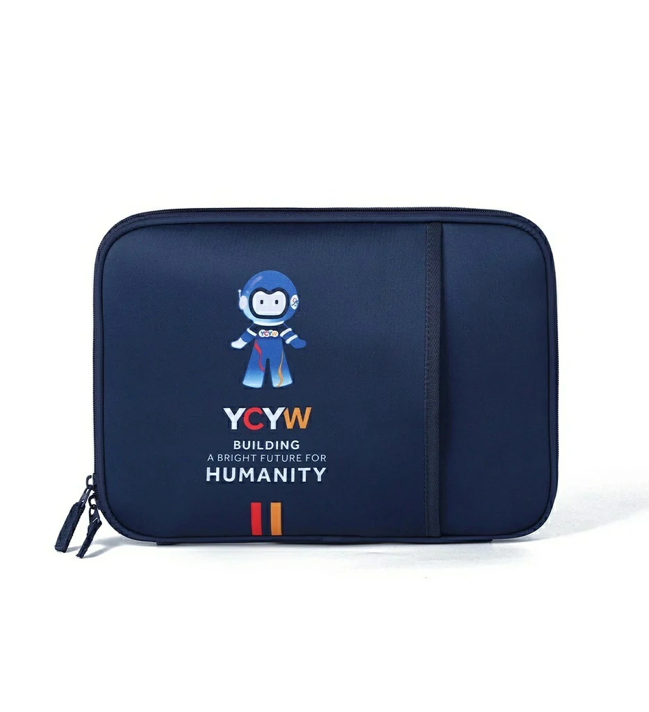 Yew Yew Laptop Pouch